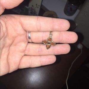 Kendra Scott necklace